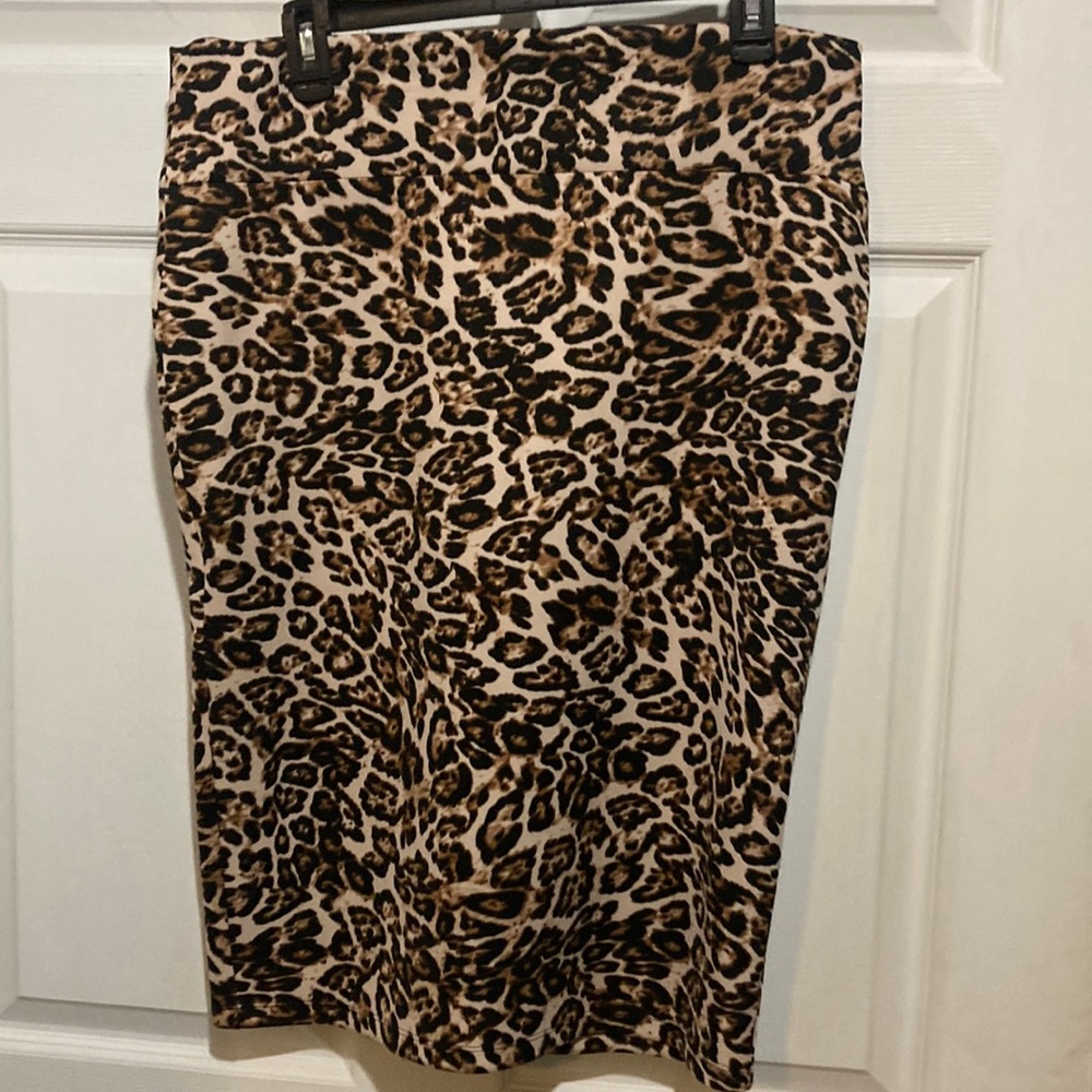 NWT Inc pencil skirt
